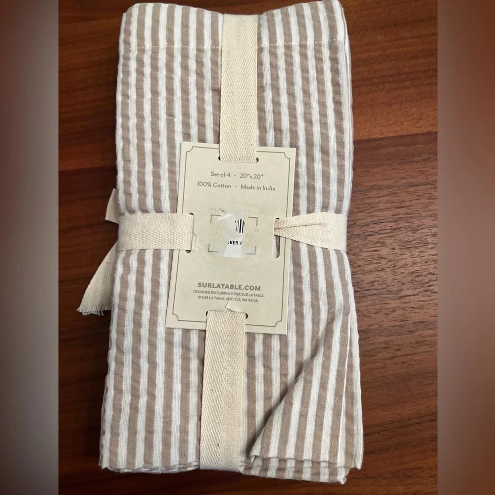 Napkins. Sur La Table 100% cotton dinner napkins. NWT